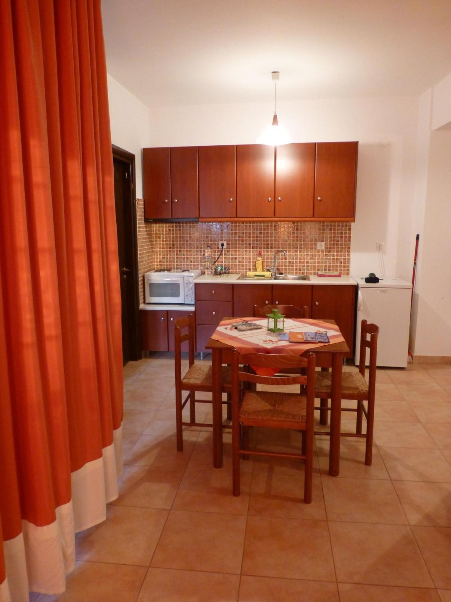 Efterpi Apartment มิรินา ภายนอก รูปภาพ